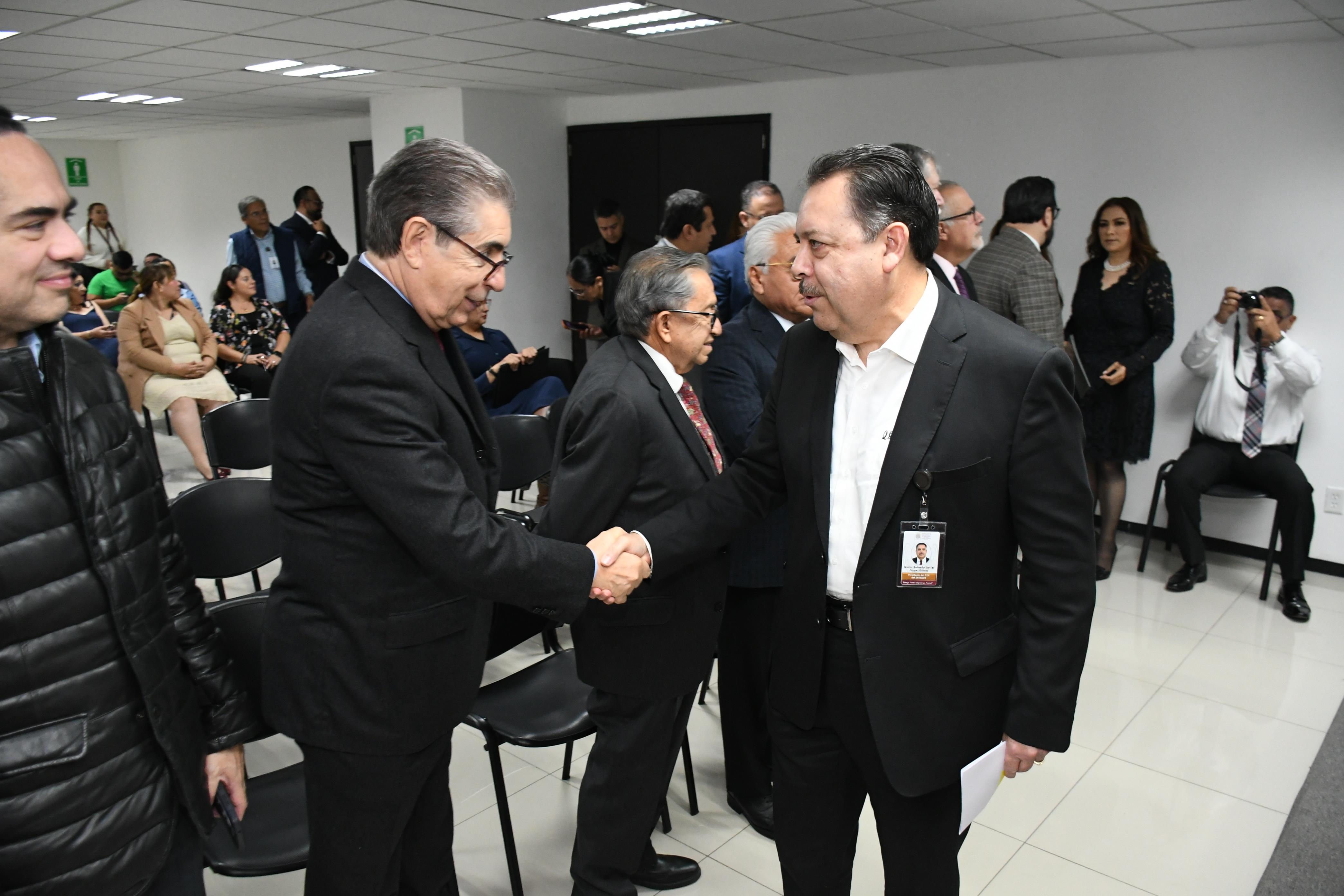 Inauguración de la Unidad Móvil de SuperISSSTE en el Tribunal Federal de Conciliación y Arbitraje